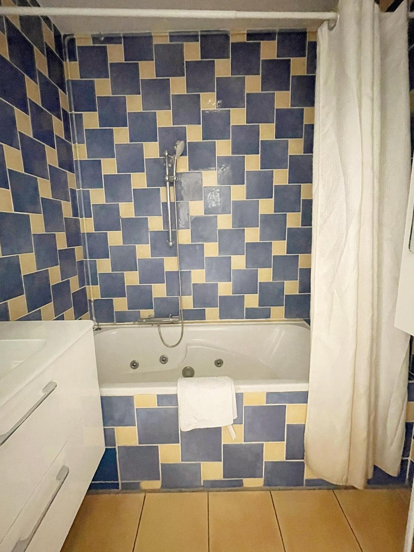 Superbe Apart 2 Rooms Lumineaux Parking Casa Lyon Dış mekan fotoğraf